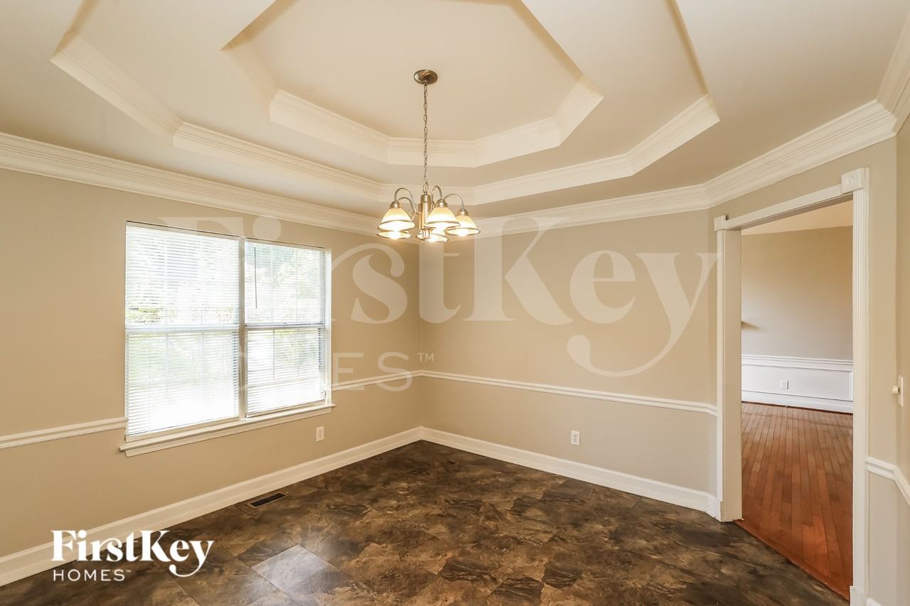 9240 Charlton Pl - Photo 4 of 16