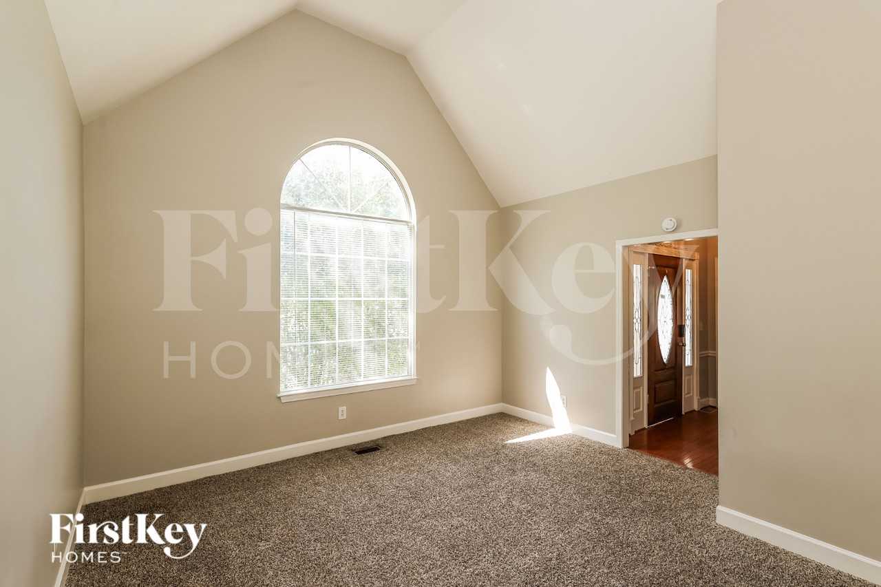 9240 Charlton Pl - Photo 7 of 16