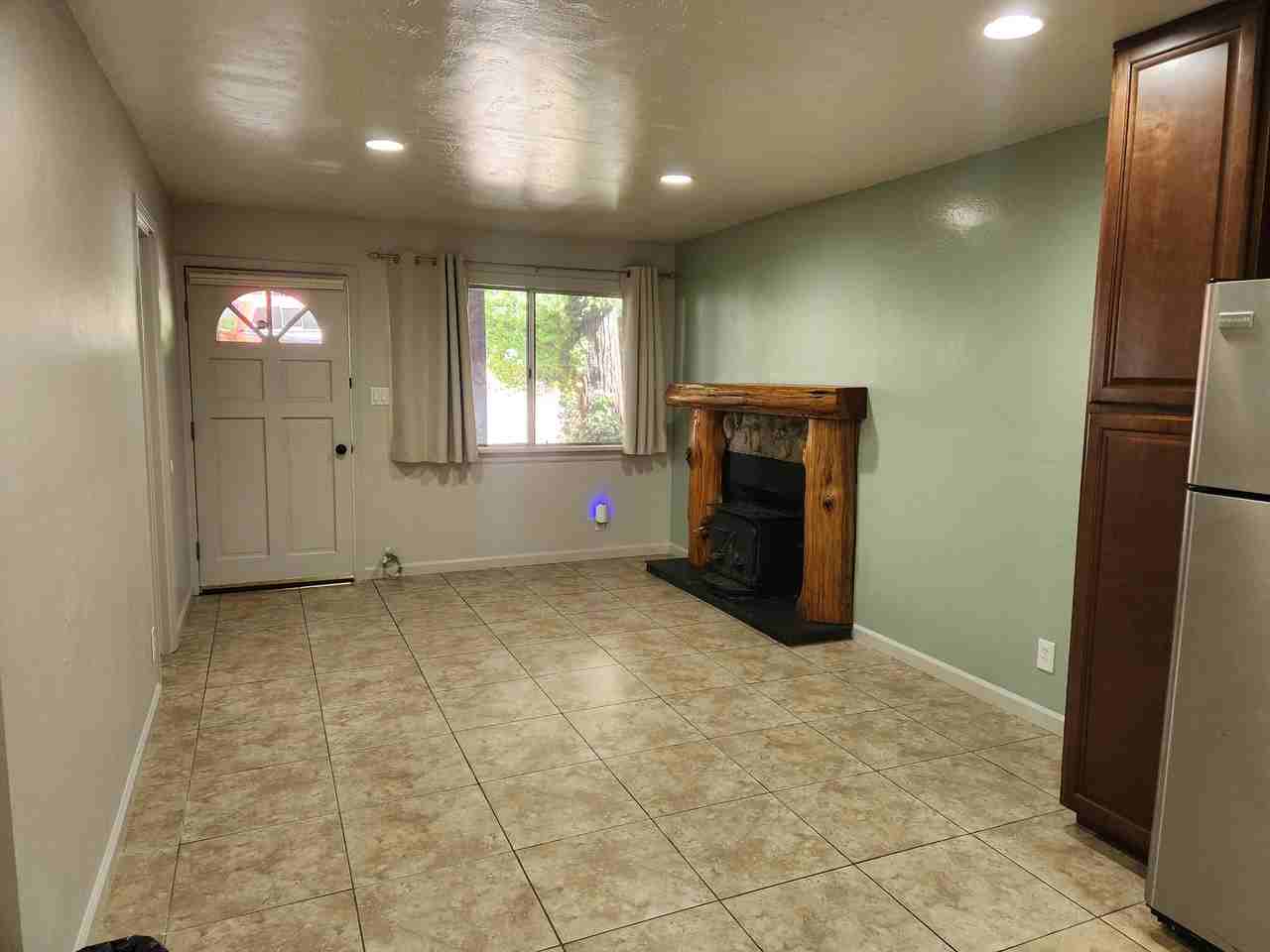 25225 Lodge Rd - Photo 3 of 12