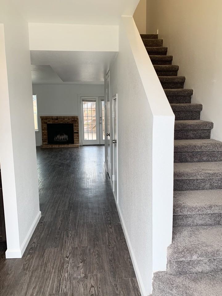 4002 Esters Rd #4002 - Photo 4 of 18