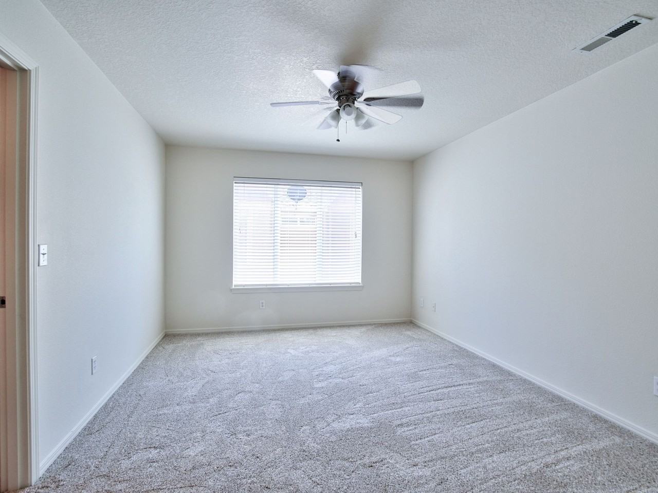 17072 Sw Rockridge Ct #1 - Photo 6 of 19
