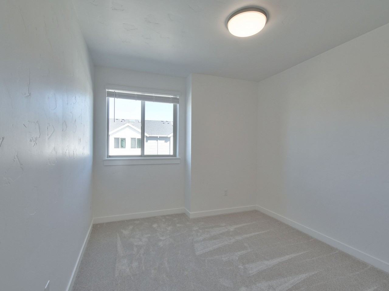 5617 Se Logan Ln #NA - Photo 6 of 18