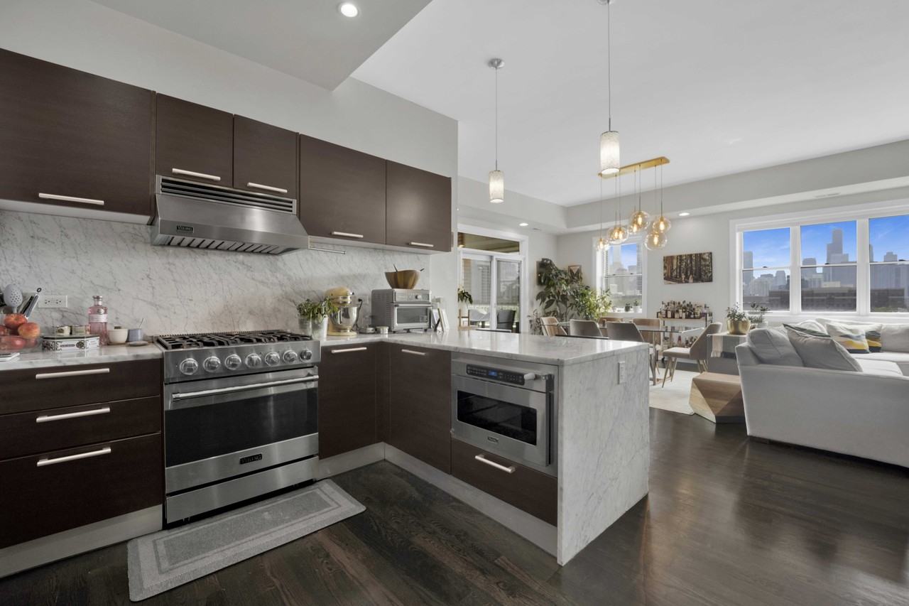 340 W Evergreen Ave #6E - Photo 6 of 29
