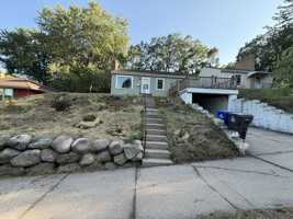 featured image of 46 Winona St E #NA