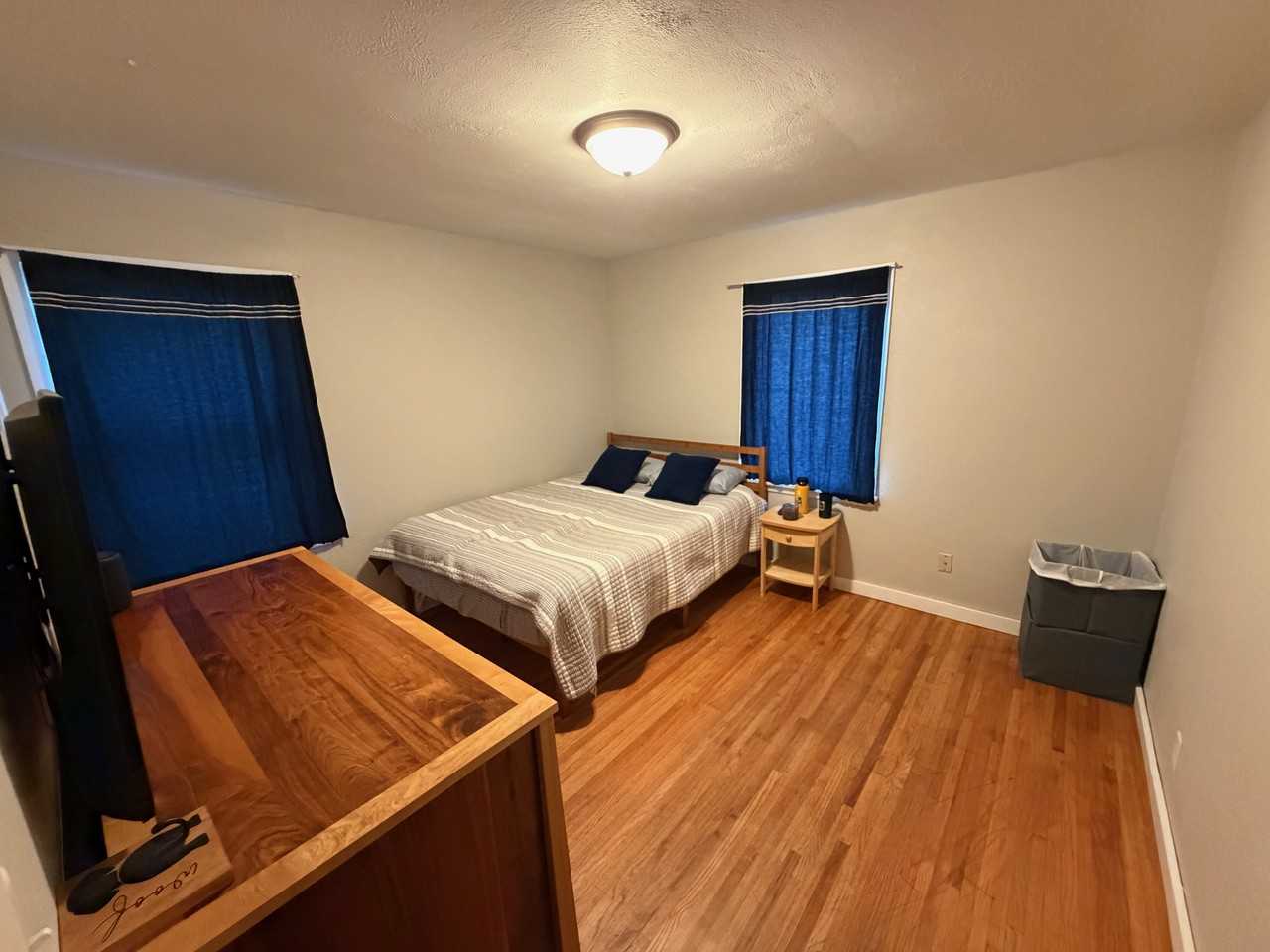 46 Winona St E #NA - Photo 6 of 14