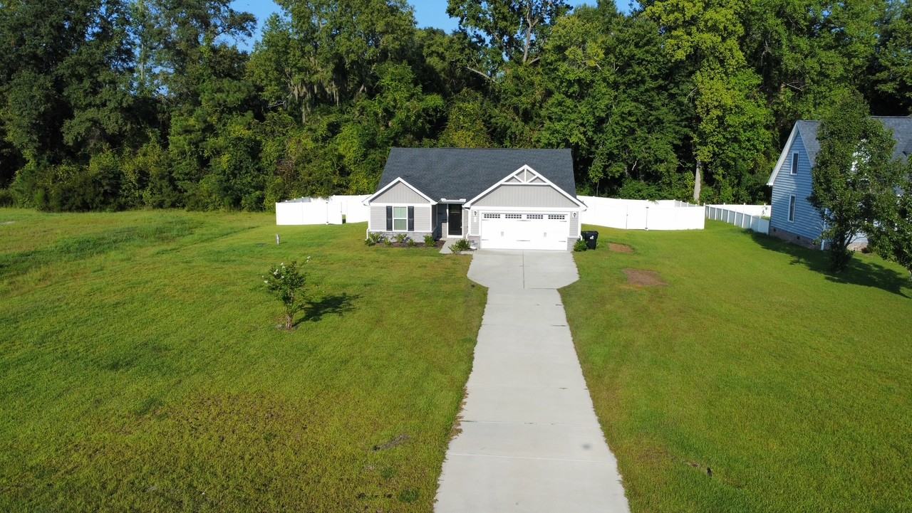 9 Deerfield Ln #NA - Photo 2 of 17