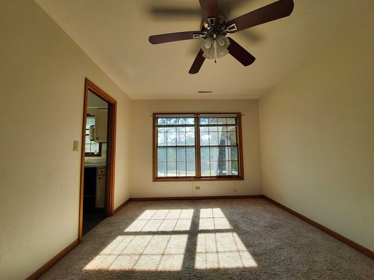 1450 Wing St #6B - Photo 5 of 39