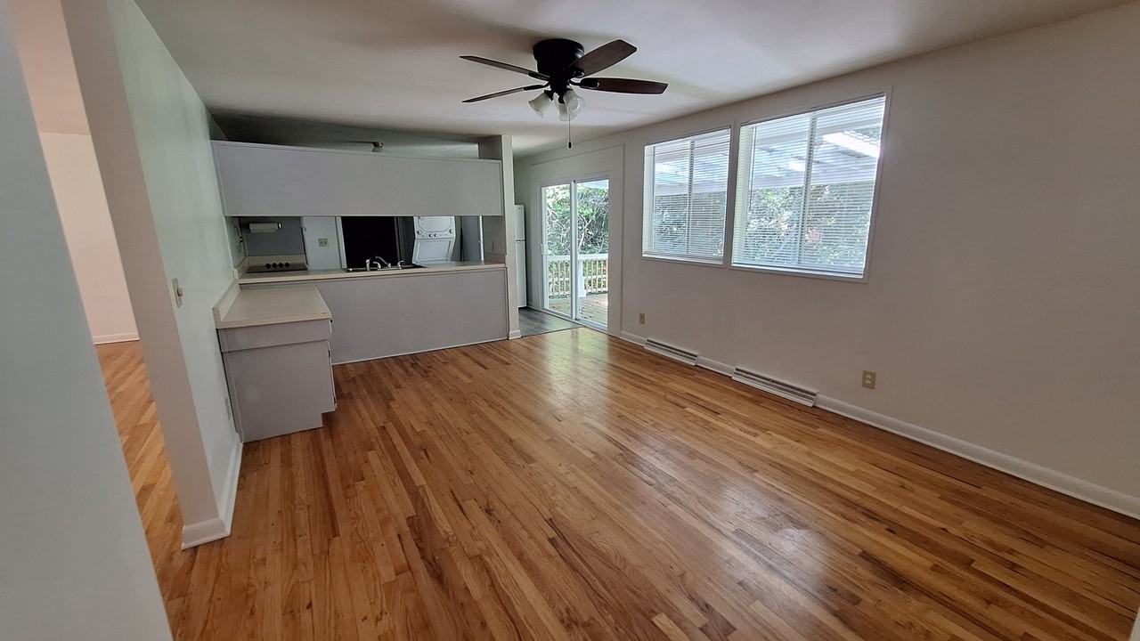 2738 Addison Dr #NA - Photo 5 of 13
