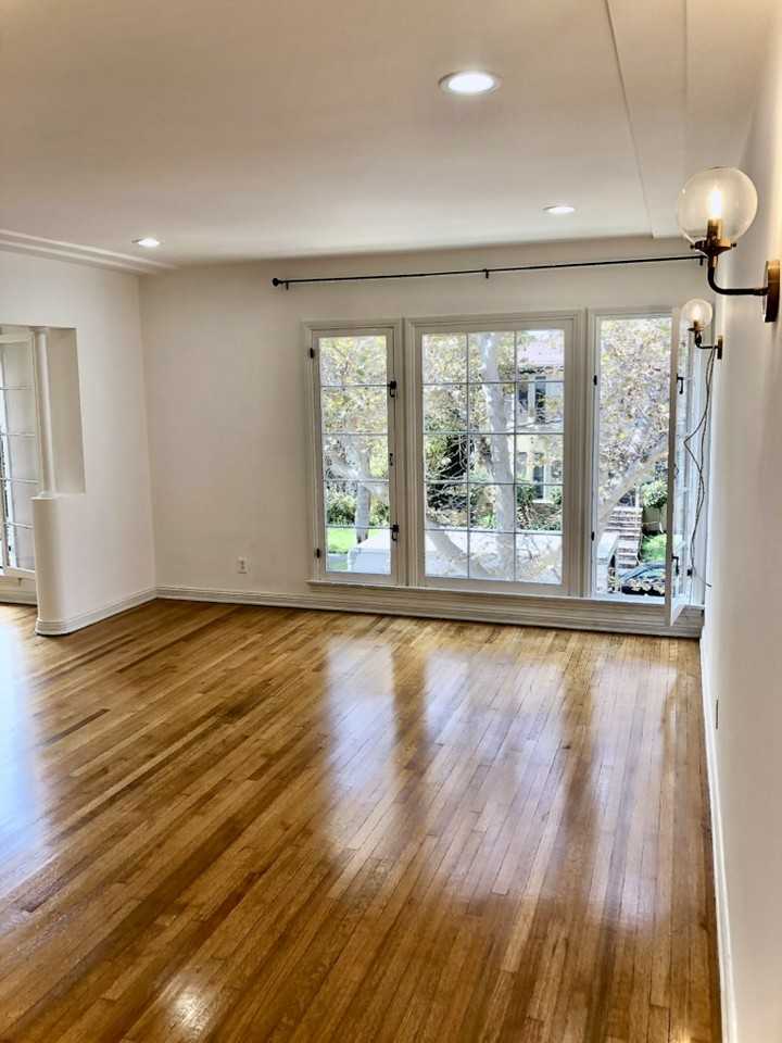 344 N Sycamore Ave - Photo 3 of 27