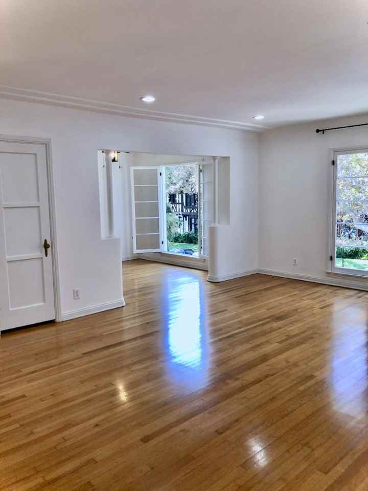 344 N Sycamore Ave - Photo 4 of 27