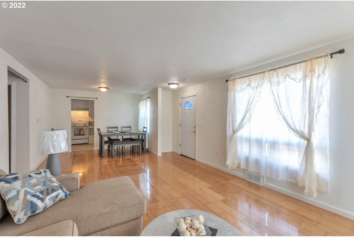 5325 Ne 74th Ave #NA - Photo 2 of 19