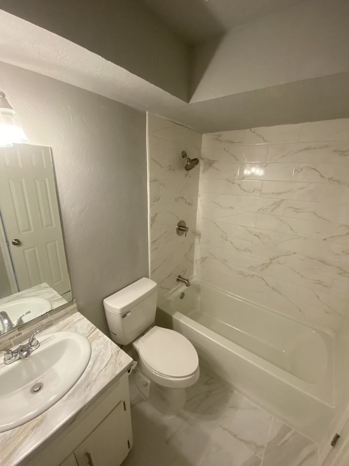 4118 Heritage Place Dr - Photo 4 of 12