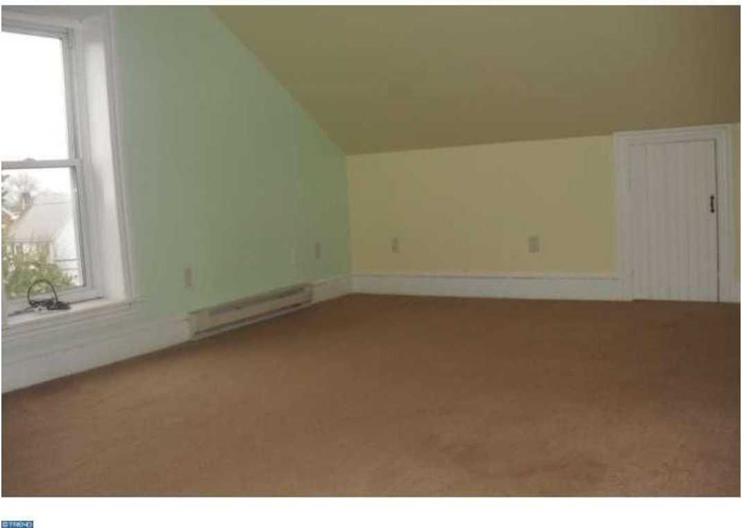 518 Glasgow St - Photo 4 of 4
