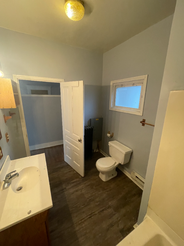 133 Defiance Ave - Photo 2 of 5