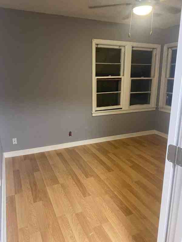 1617 N Erie Ave - Photo 2 of 10