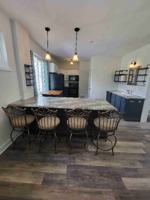 featured image of 283 N Macy St