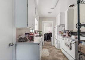 featured image of 347 Park Ave