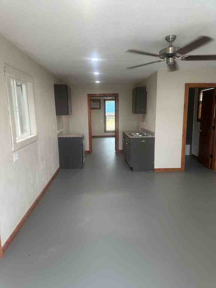 3984 Old Lorena Rd - Photo 2 of 11