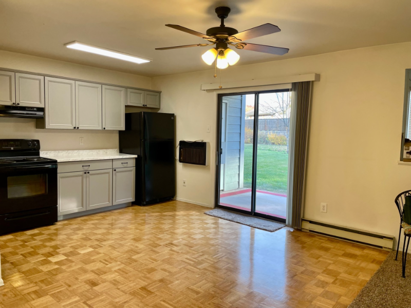 3500 Rolling Green Dr #D19 - Photo 3 of 14