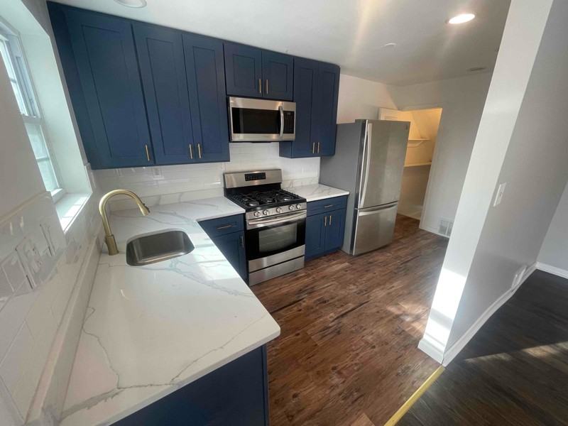 3926 Stratford Rd - Photo 5 of 19