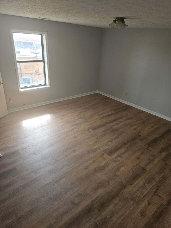 378 River St #2B - Photo 4 of 11