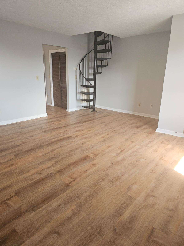 378 River St #2B - Photo 5 of 11