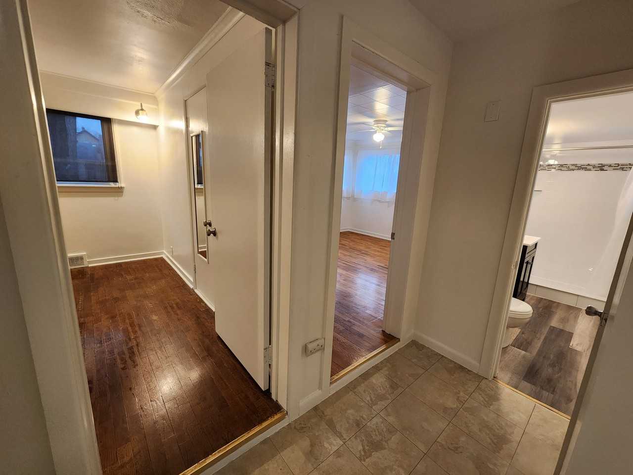 2034 Sinclair Ave Ne - Photo 6 of 10