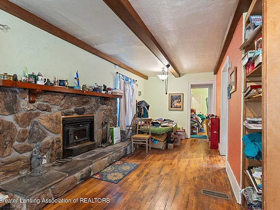 218 Paris Ave - Photo 5 of 20