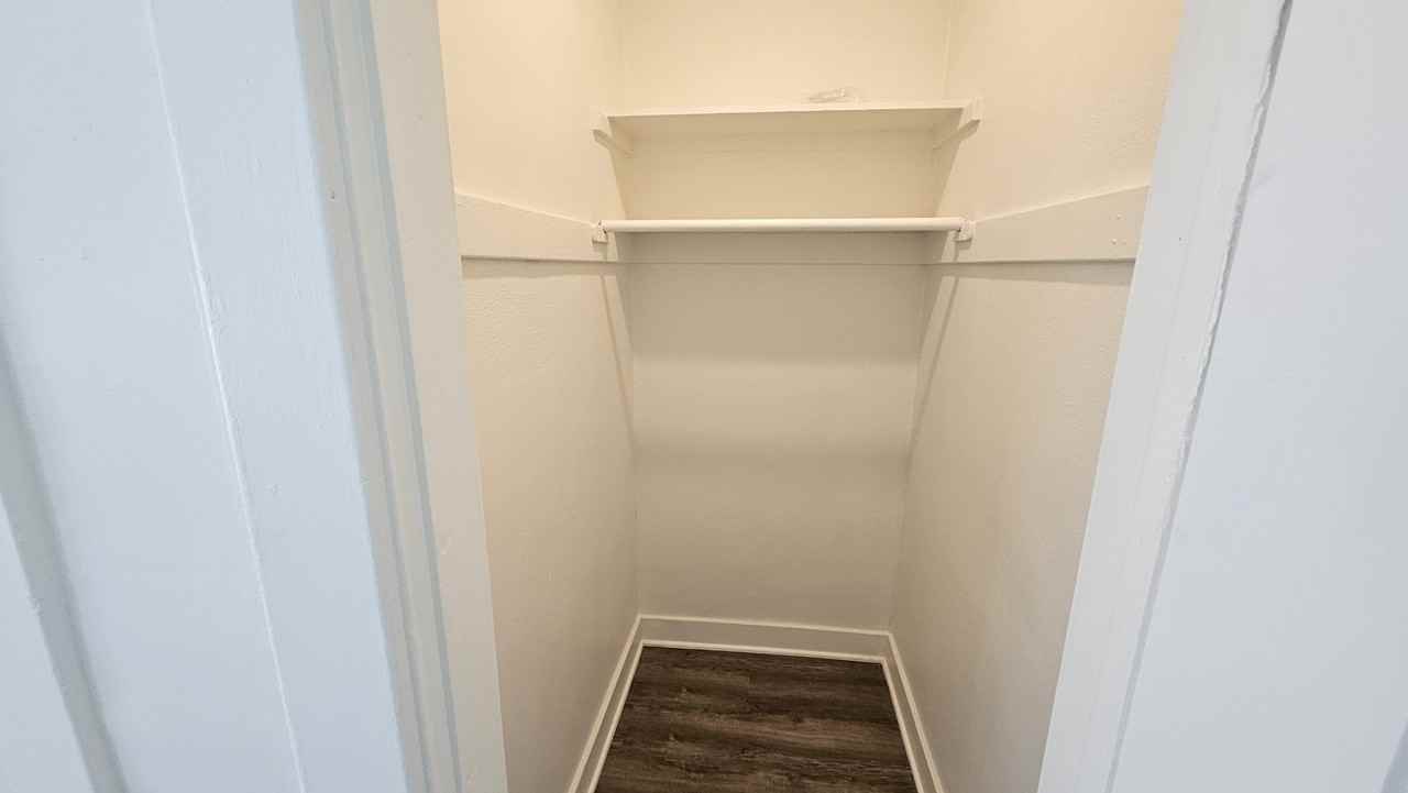 1026 Ingraham St #205 - Photo 4 of 9