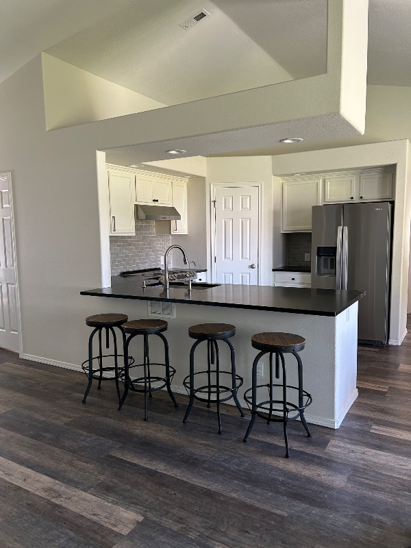 12256 W Skyhaven St - Photo 4 of 11