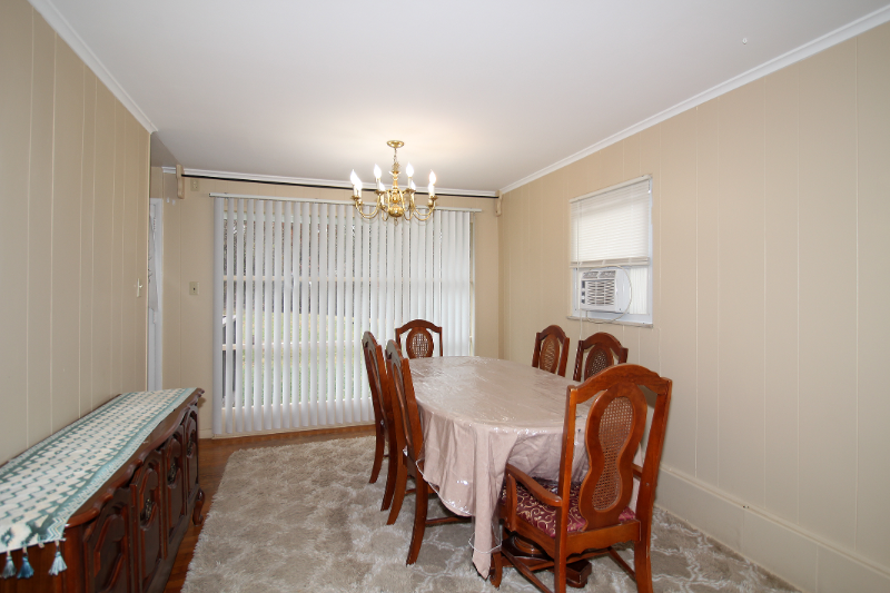 322 Hays Rd - Photo 3 of 19