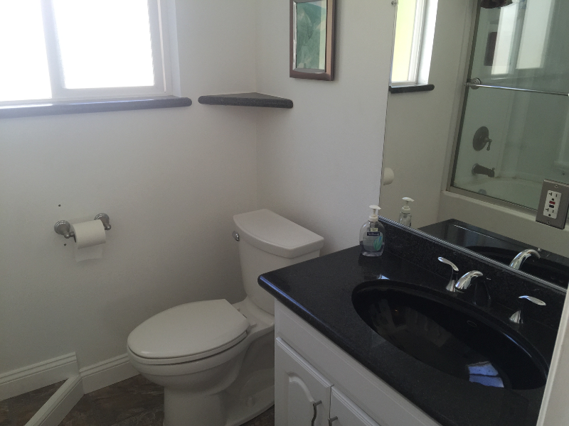 1015 Beamer St #2 - Photo 4 of 9