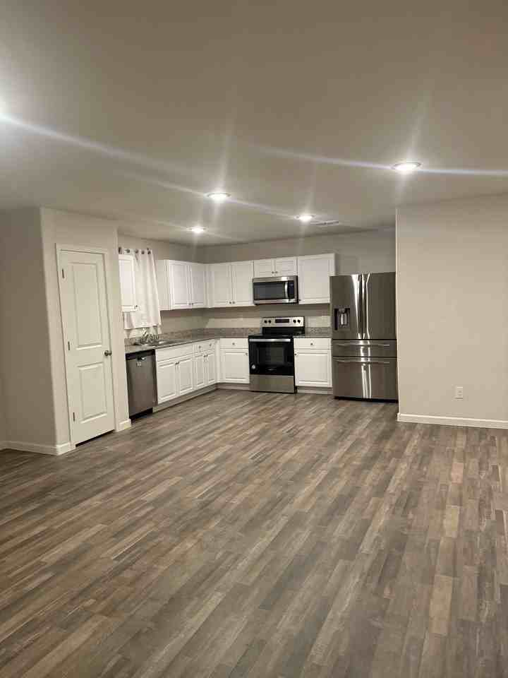 24624 W Pima St - Photo 2 of 9