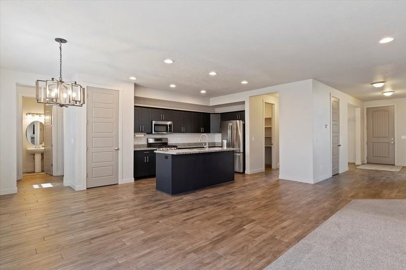 1549 Ws - Photo 3 of 21
