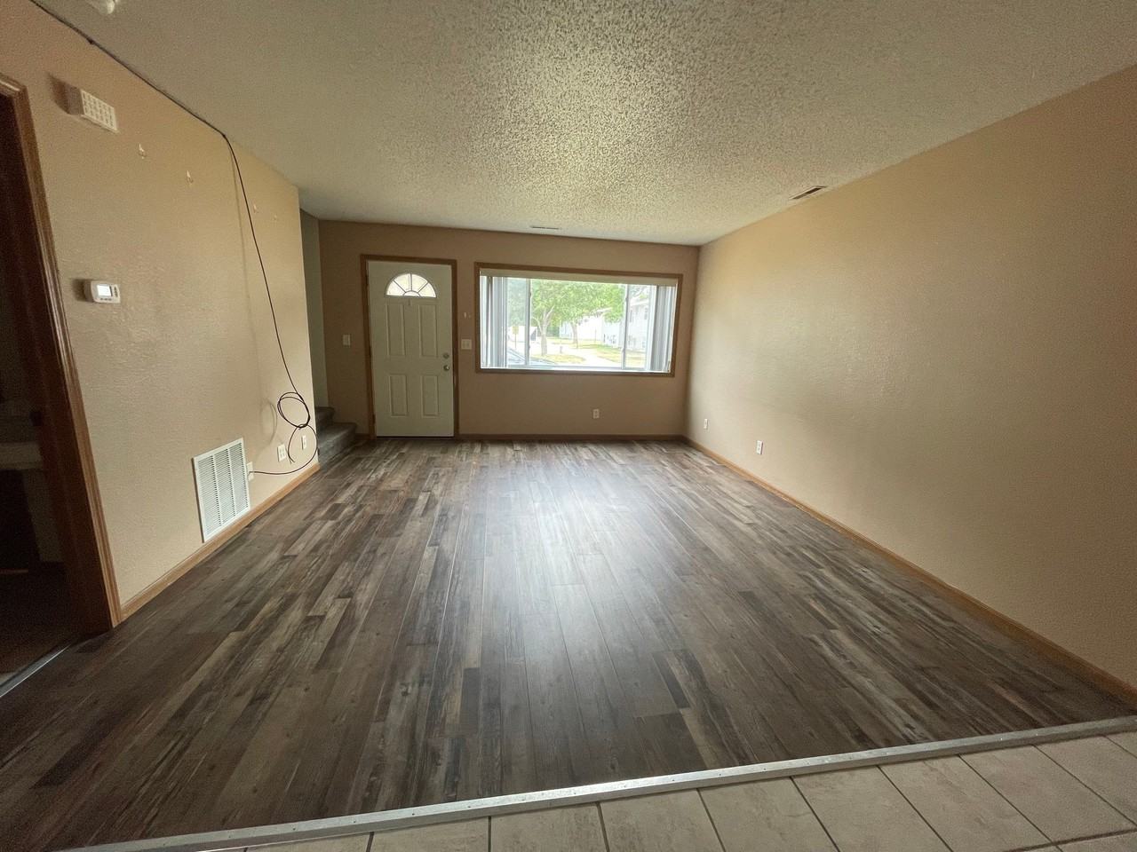 540 10th Ave Se #540 - Photo 7 of 19