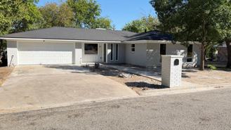 1311 Julie St - Photo 1 of 1