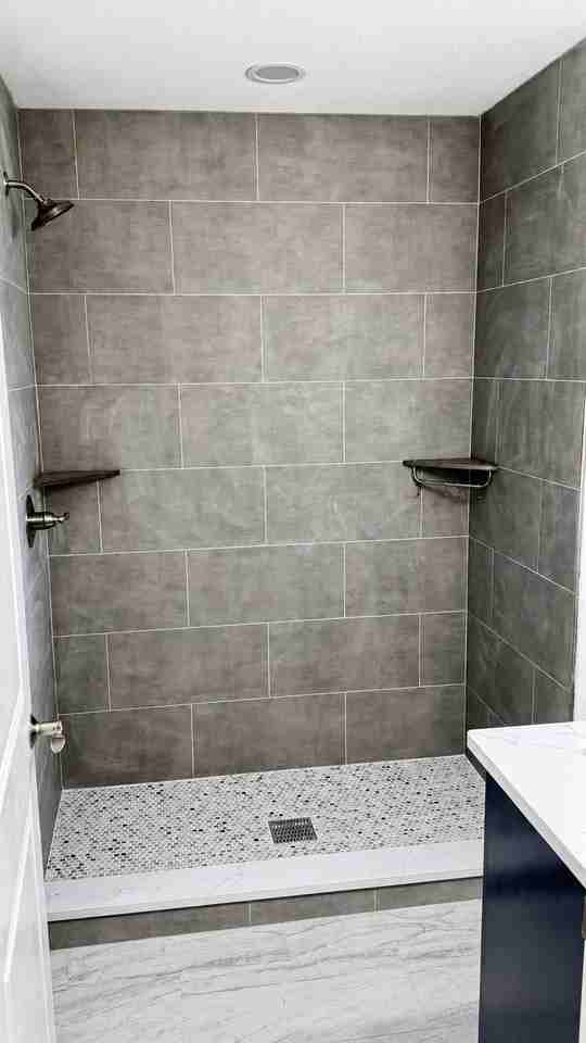 1311 Julie St - Photo 3 of 6
