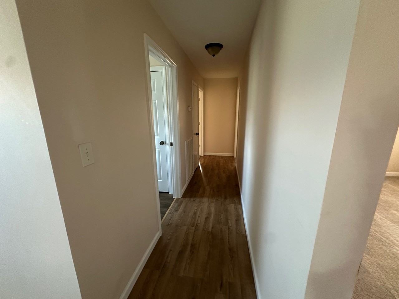 1110 W Main St - Photo 3 of 10
