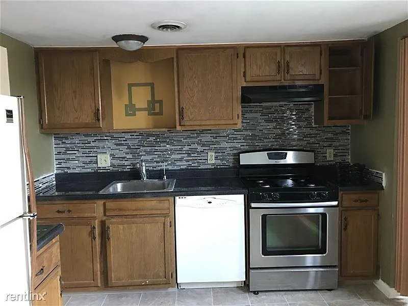 55-2 Holly Dr - Photo 2 of 20