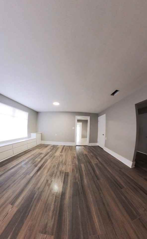 813 Eastern Ave - Photo 2 of 8
