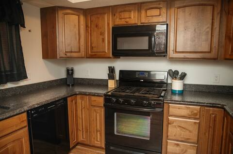 604 White Mountain Dr #504 - Photo 6 of 17