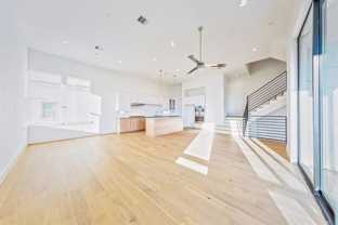 1215 Hickory St #D - Photo 1 of 1