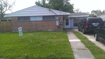 featured image of 4550 Lancelot Dr