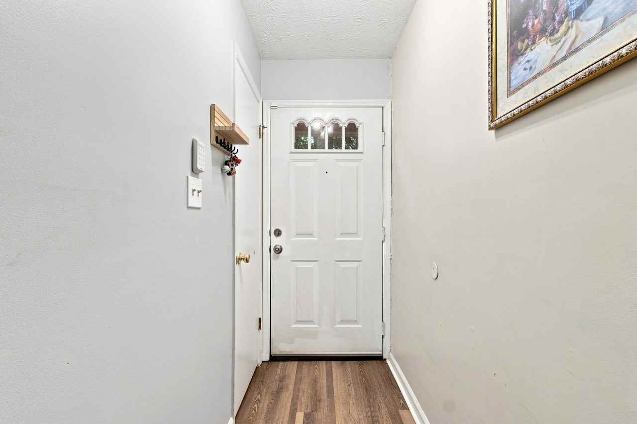6425 Pinebark Way - Photo 2 of 19