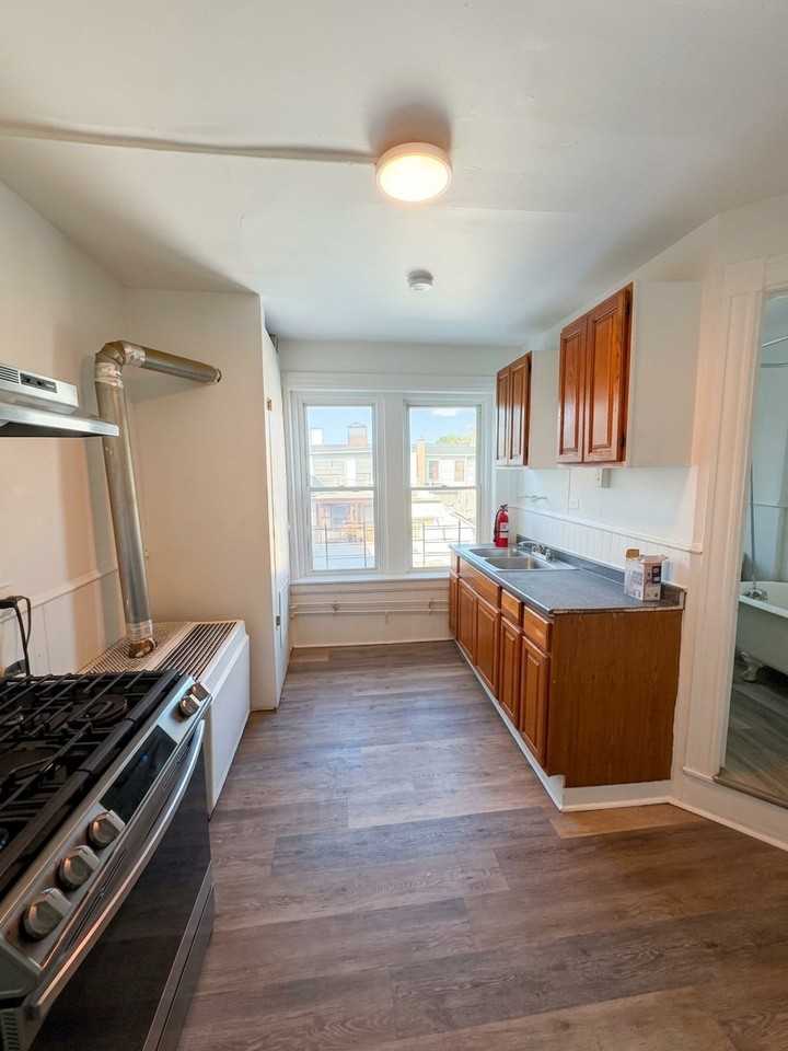13 Academy St #3 - Photo 2 of 16