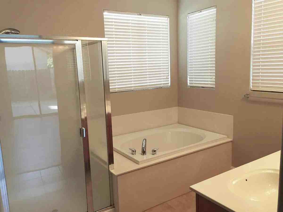 4081 Aragon Way - Photo 5 of 9