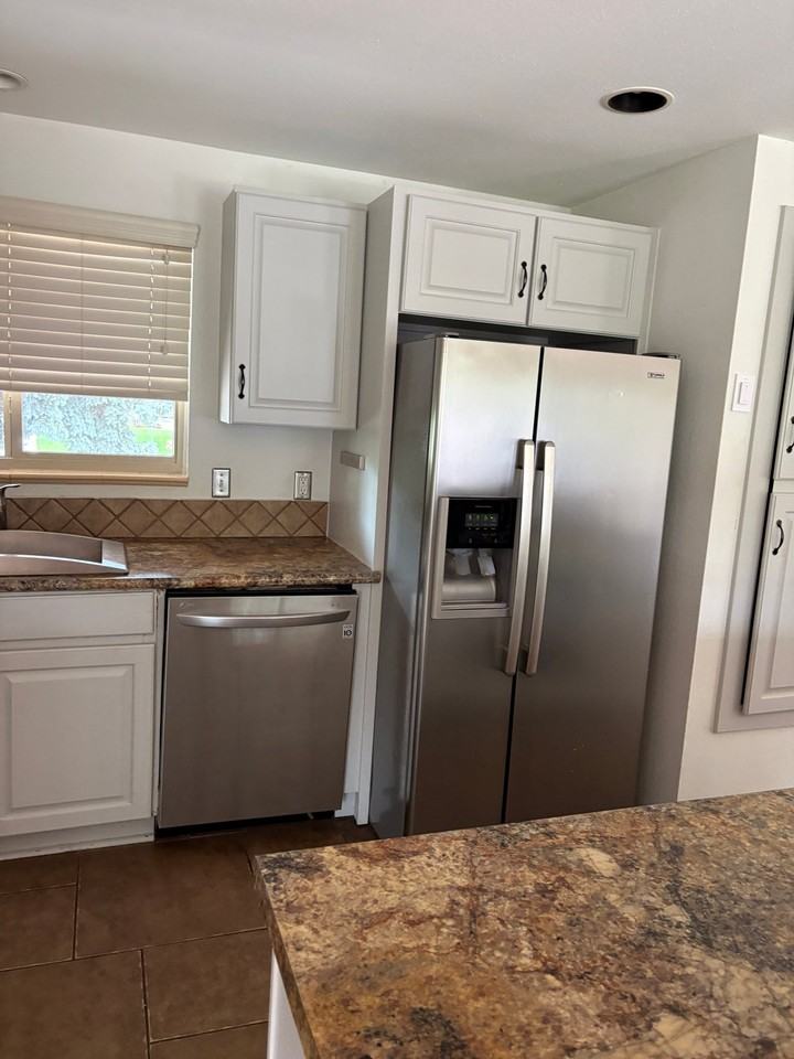 3071 S Hobart Way - Photo 7 of 20