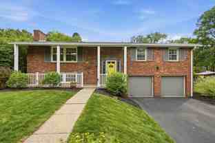 113 Farmingdale Rd - Photo 1 of 1