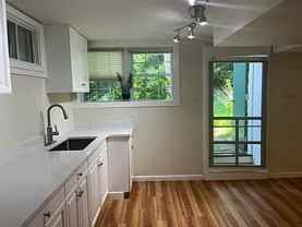 425 Butternut Ct - Photo 1 of 1