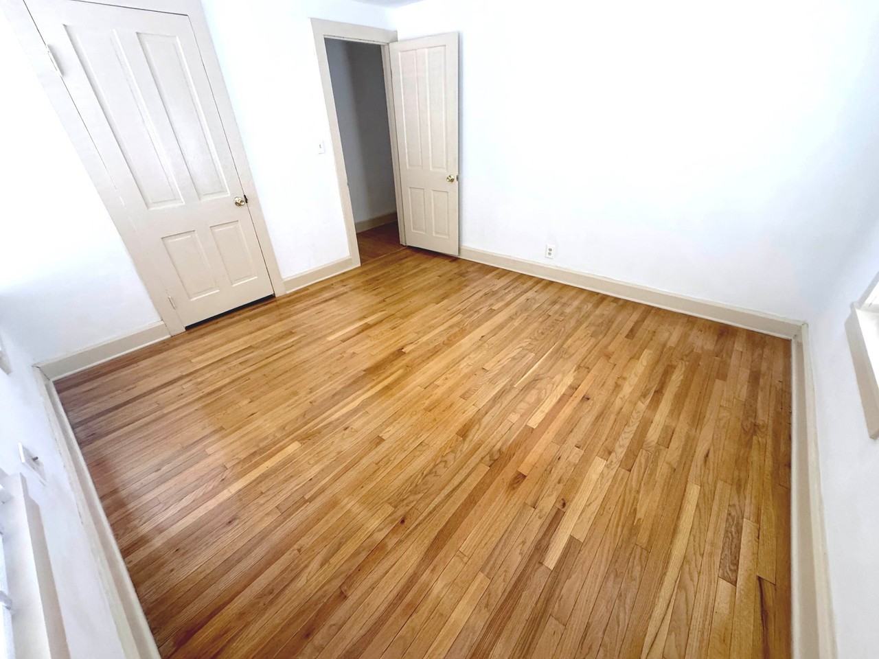 26 Pen Argyl St - Photo 7 of 9